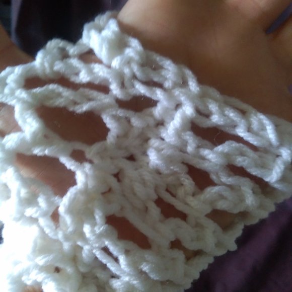 Victorian gloves - AKA Spiderellas - Picture 2 of 9